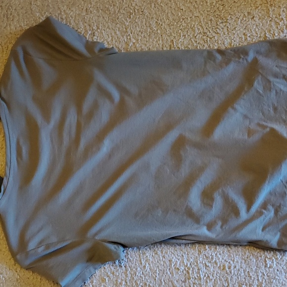 APT9 stretch tee sizeM - Picture 3 of 4